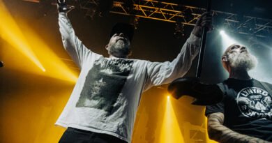 ¡In Flames return to Buenos Aires to set Teatro Flores on fire!