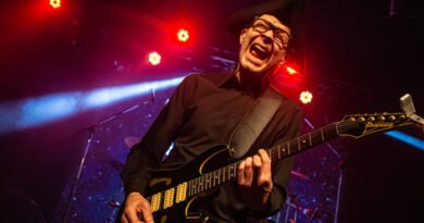 PAUL GILBERT IN ARGENTINA: TECHNIQUE CAN HAVE A SOUL