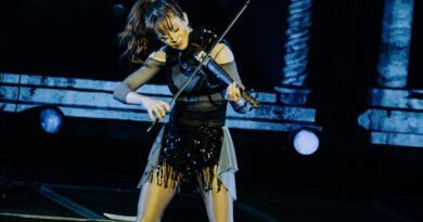 An Evening of Serenity and Untamed Wonder: Lindsey Stirling presented ‘Duality’ in Buenos Aires